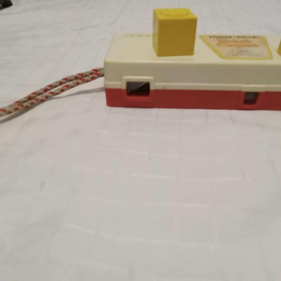 Vintage Fisher Price Pocket Camera - Picture 4 of 7